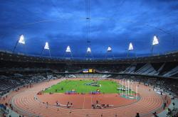 分区决赛转会风云：武汉三镇盯上锋线强援，字母哥或成交易筹码